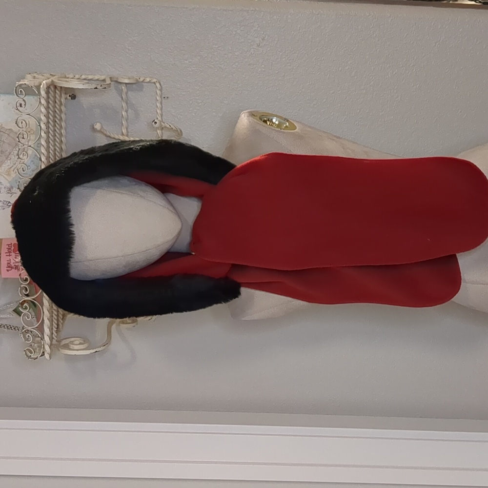 Orvis Faux Fur Hooded Scarf Red & Black Fleece Fur Wrap Collar One Size